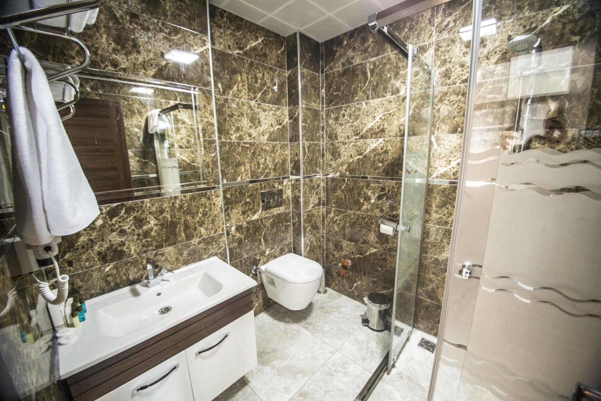 The Corner Hotel Sincan 외부 사진